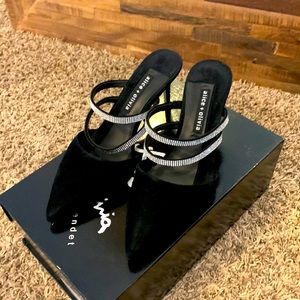 NWT Alice + Olivia embellished suede mules orig 350 size 8.5 leather upper/sole